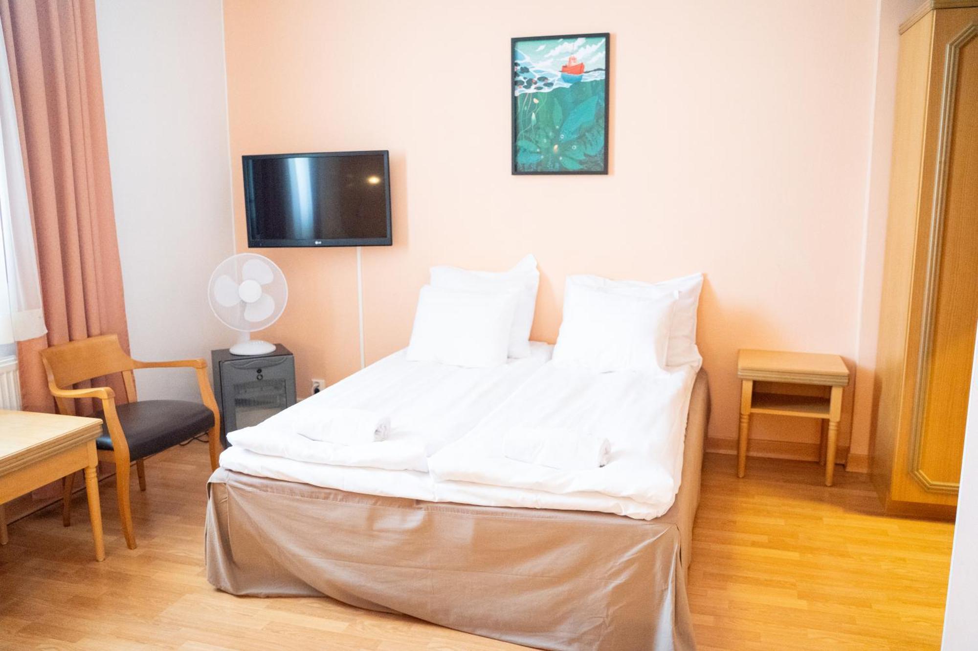 Hiisi Seaport 3*