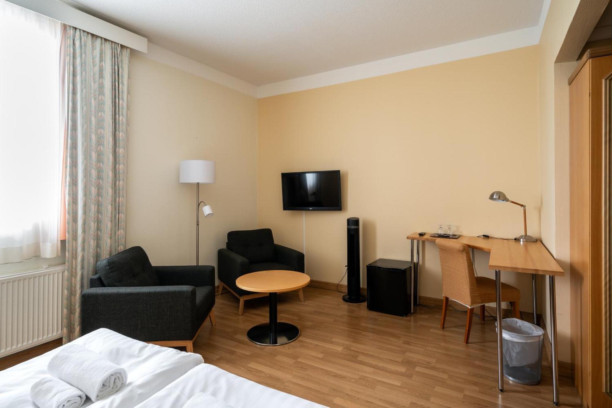 Hiisi Seaport Hotel 3*