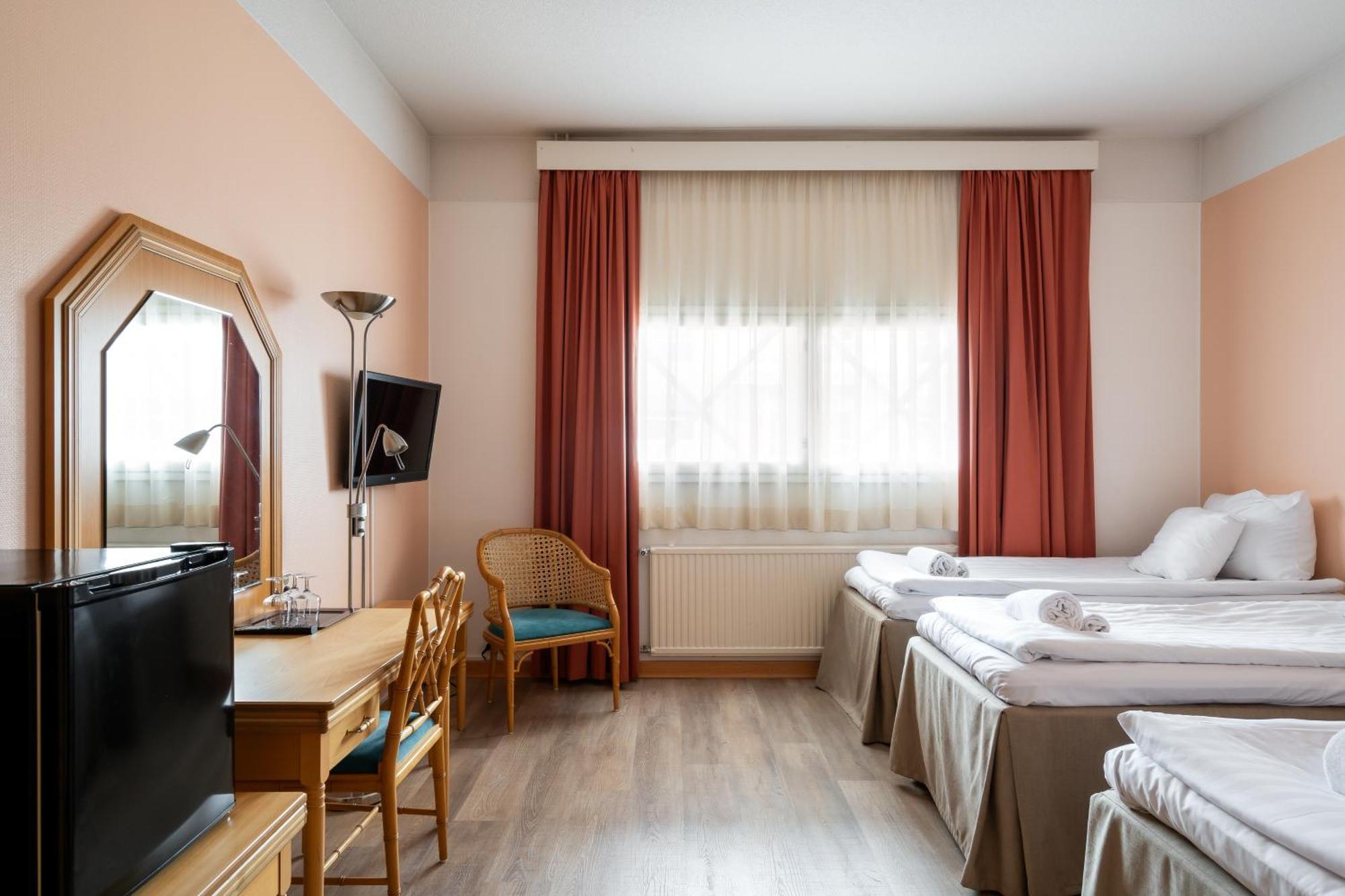 Hotel Hiisi Seaport