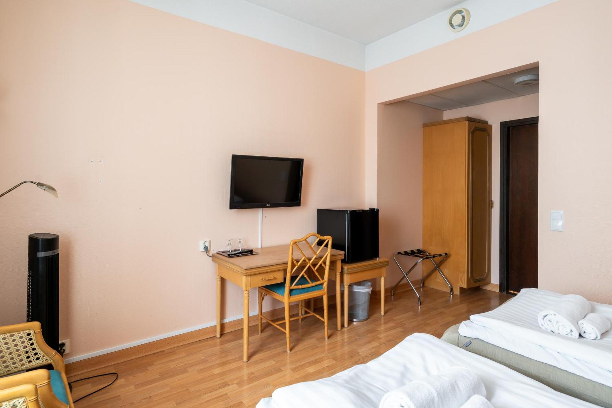 Hiisi Seaport Hotel 3*